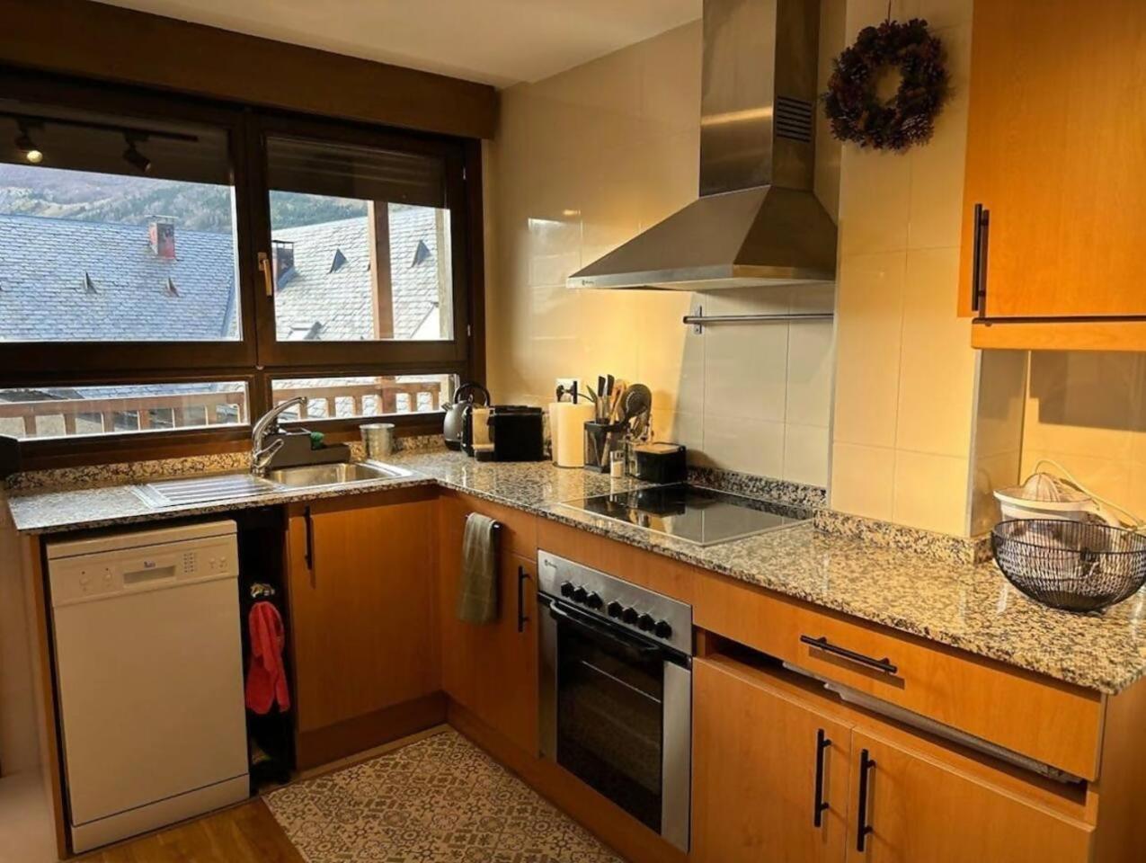 Caleydos Duplex Diseno Garaje Wifi Διαμέρισμα Sallent de Gállego Εξωτερικό φωτογραφία