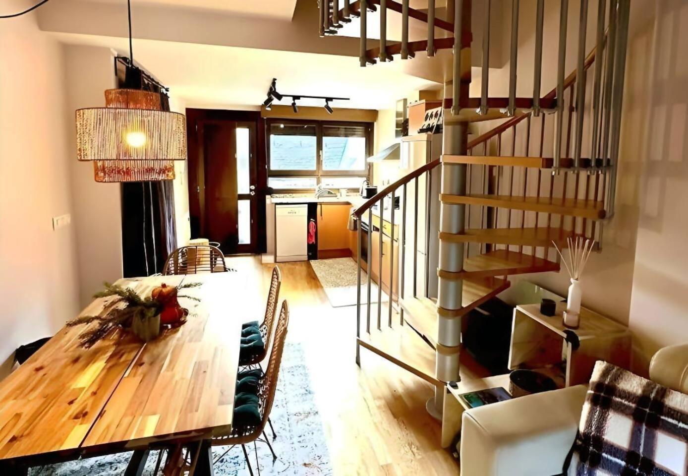 Caleydos Duplex Diseno Garaje Wifi Διαμέρισμα Sallent de Gállego Εξωτερικό φωτογραφία